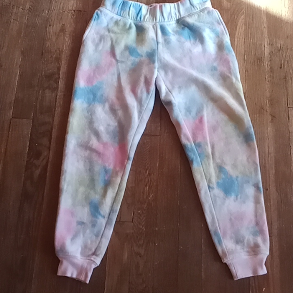Light tie dye soft jogger pants 👖 for kids